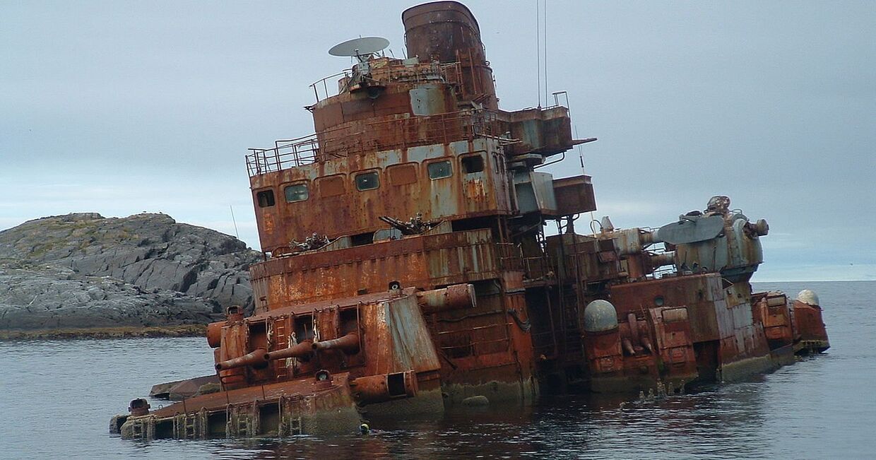 Крейсер Мурманск у берегов Норвегии