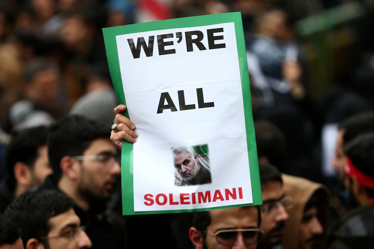 Сторонники убитого иранского генерала Касема Сулеймани в Тегеране, Иран