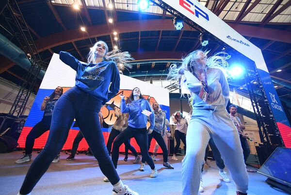 IX съезд  Молодой гвардии Единой России