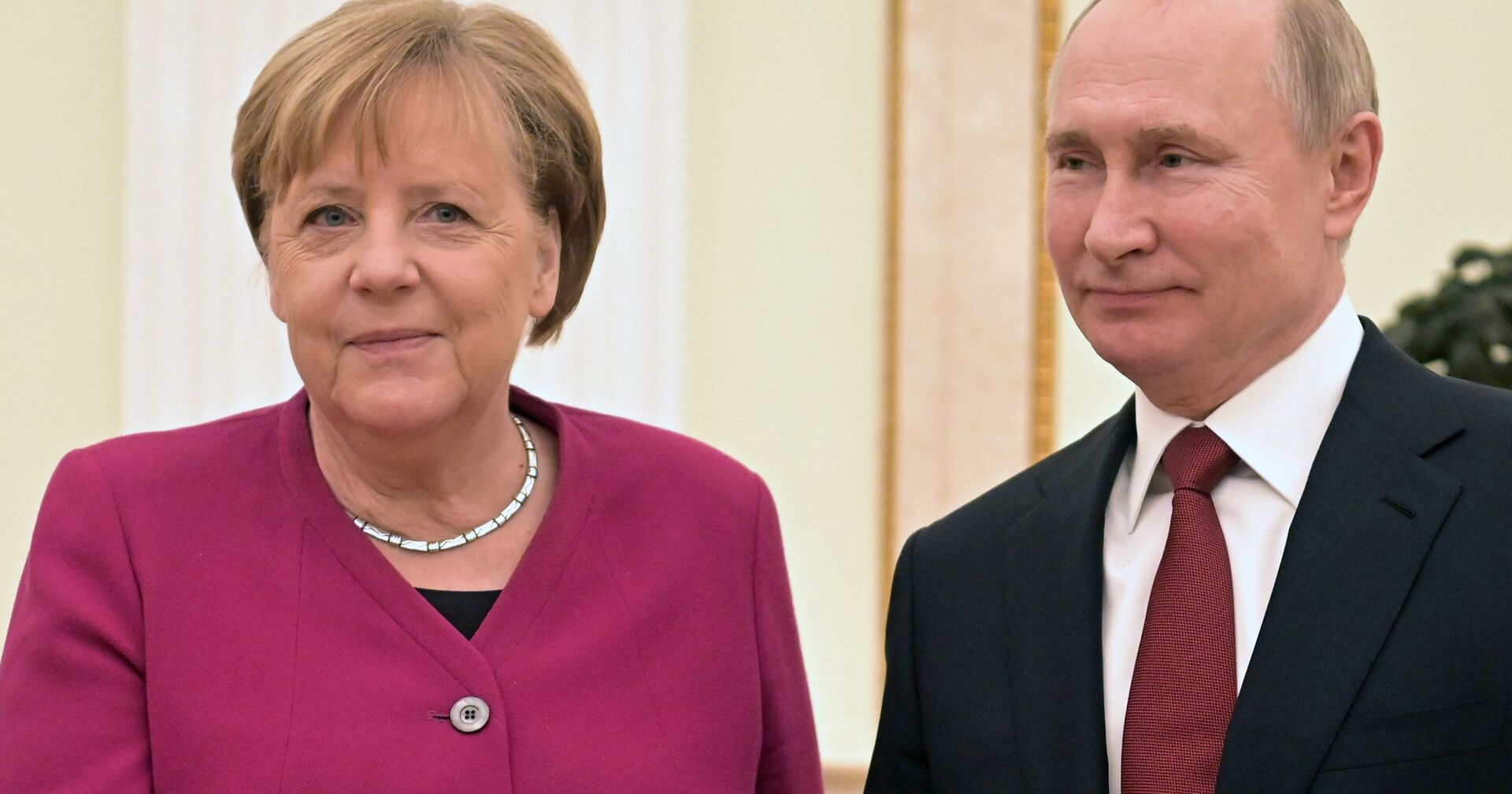 Встреча президента РФ В. Путина с канцлером Германии А. Меркель - ИноСМИ, 1920, 24.07.2021
