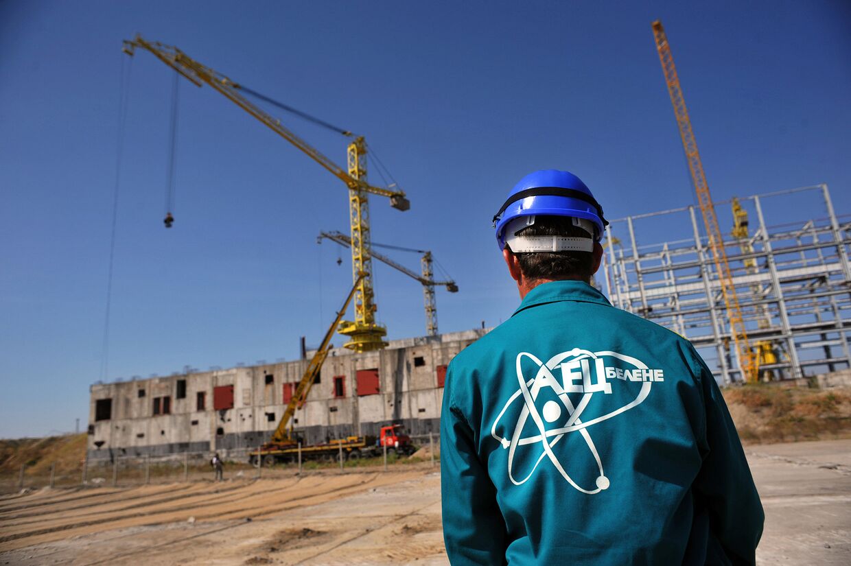 Строительство болгарской атомной станции недалеко от города Белене