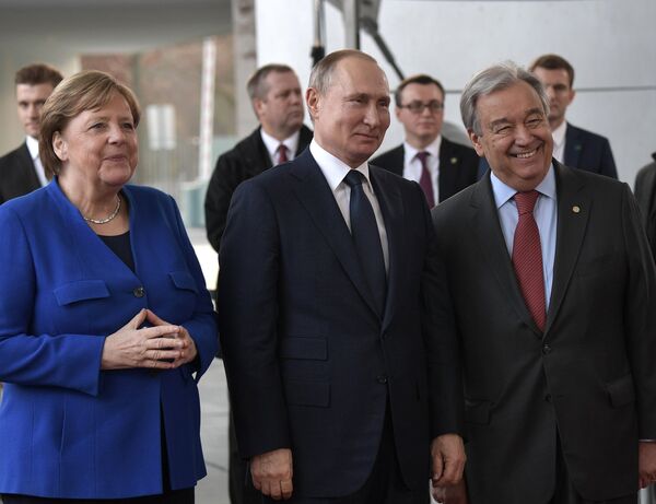 Поездка президента РФ В. Путина в Берлин для участия в Международной конференции по Ливии Поездка президента РФ В. Путина в Берлин для участия в Международной конференции по Ливии
