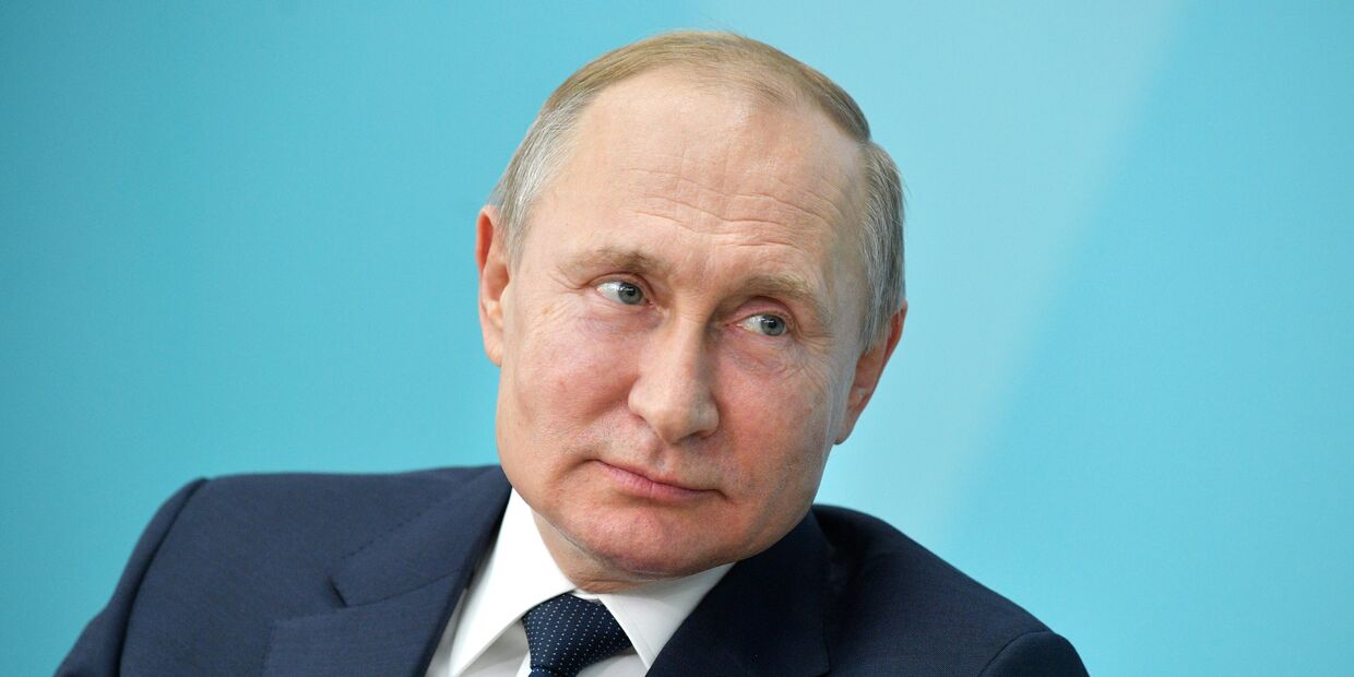 Президент РФ В. Путин Президент РФ В. Путин