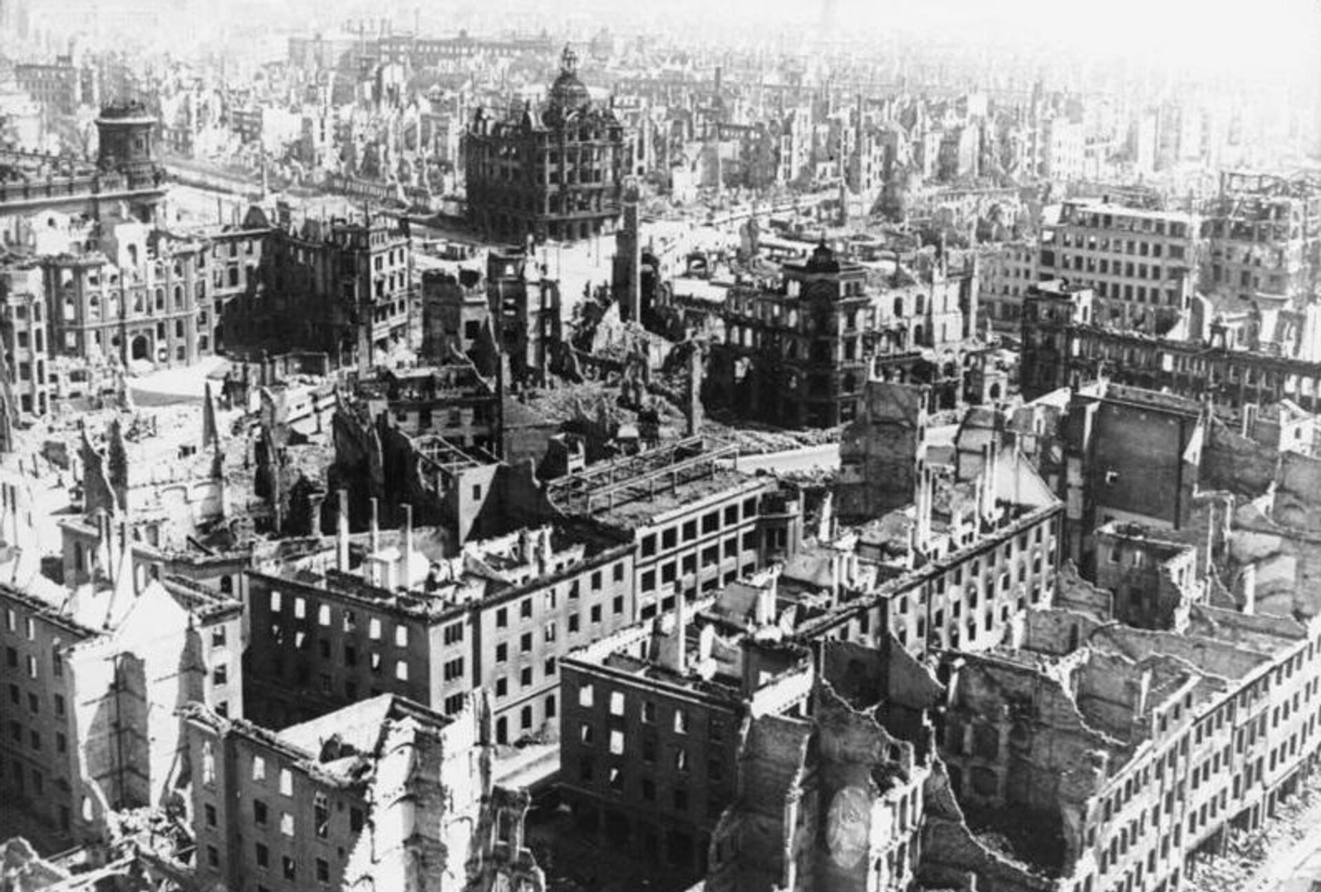 Разрушенный Дрезден, 1945 год - ИноСМИ, 1920, 27.12.2020