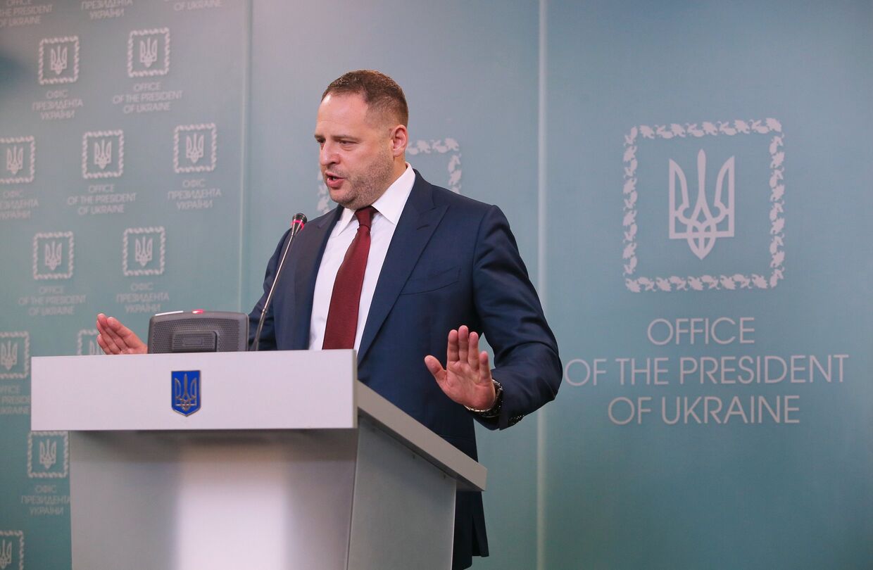 Глава офиса президента Украины Андрей Ермак