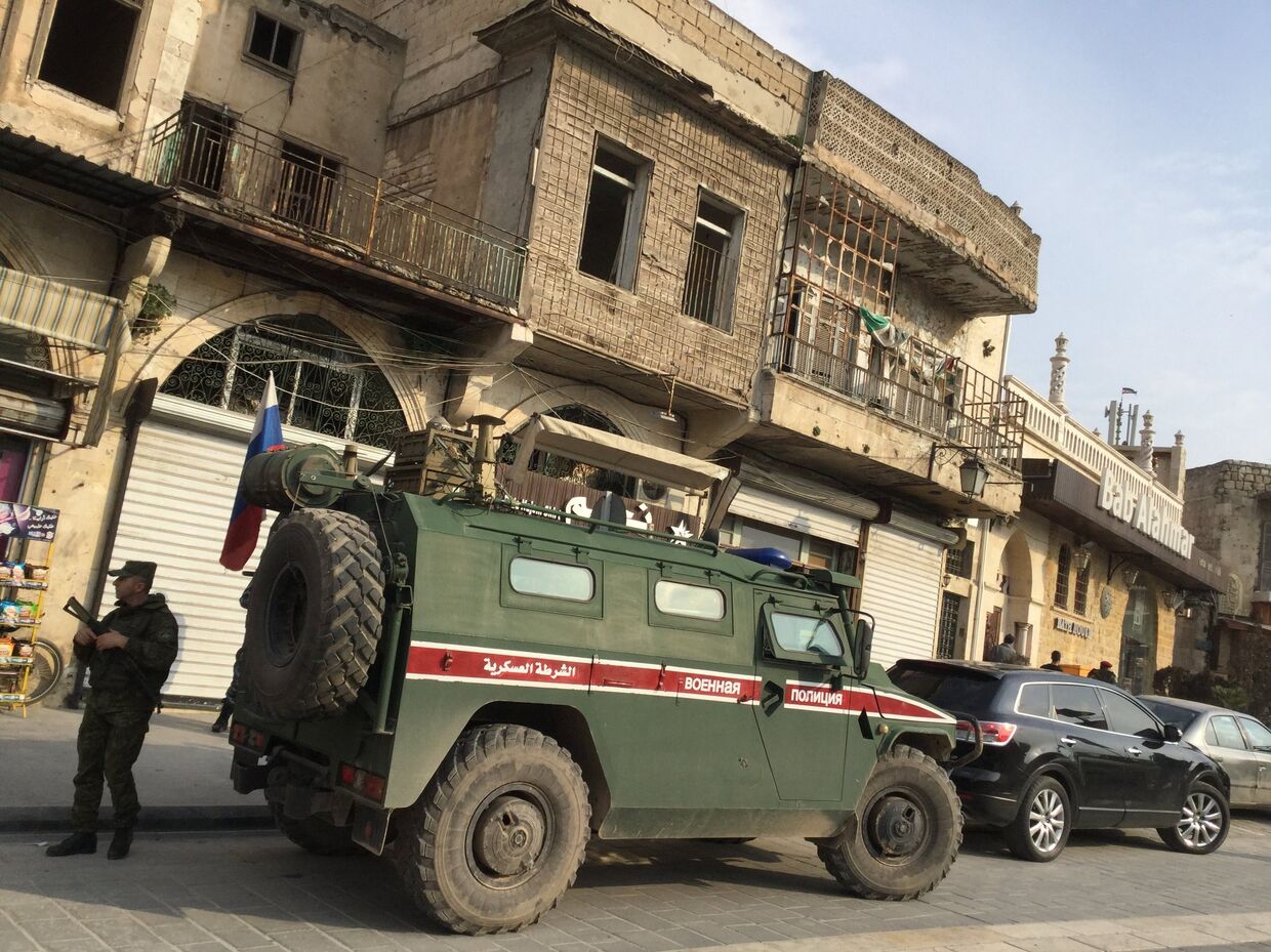 Бронеавтомобиль Тигр патрульной службы военной полиции РФ в Алеппо
