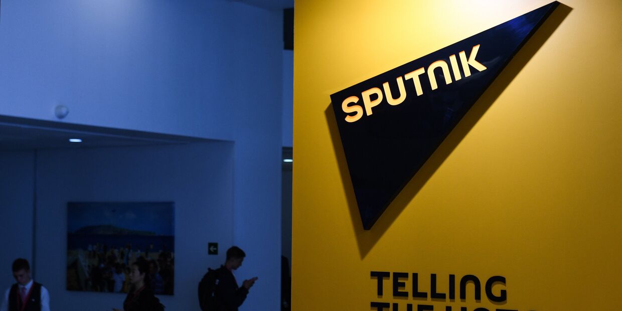 Логотип международного информационного агентства и радио Sputnik