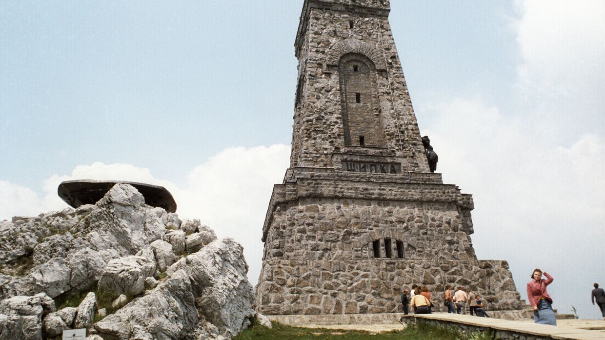 Памятник в честь русских воинов, погибших при освобождении Болгарии от турецкого ига в августе 1877 года, в Национальном парке Шипка.
