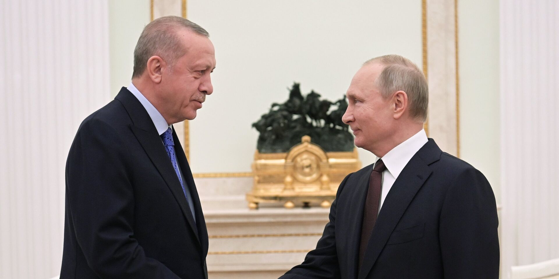 Президент РФ В. Путин встретился с президентом Турции Р. Эрдоганом - ИноСМИ, 1920, 23.06.2022
