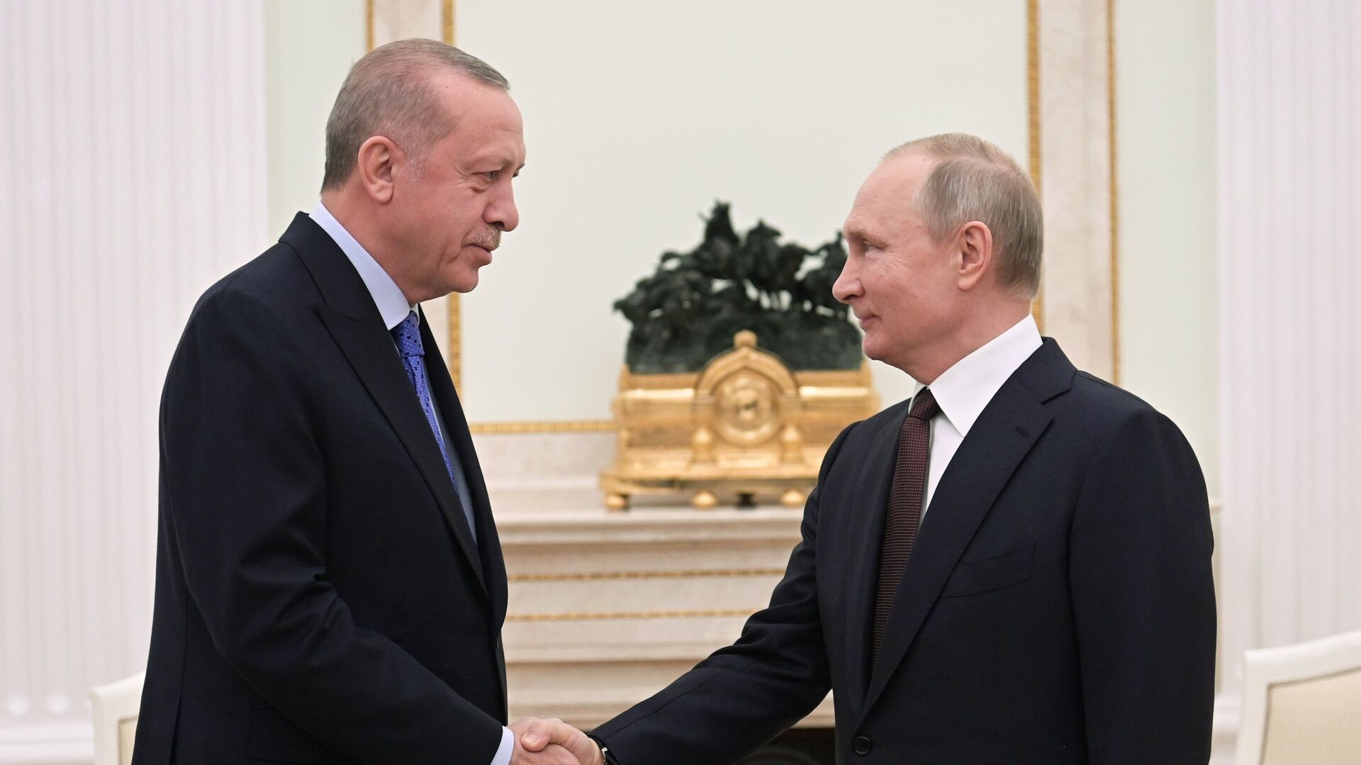 Президент РФ В. Путин встретился с президентом Турции Р. Эрдоганом - ИноСМИ, 1920, 23.06.2022