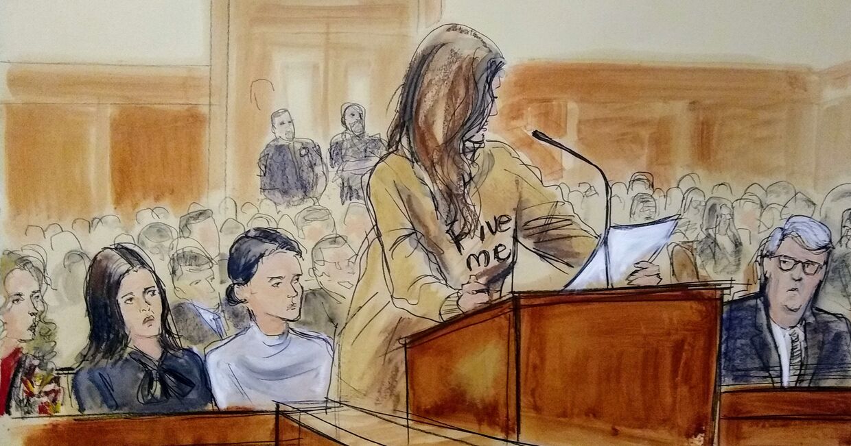 Женщины дают показания против Харви Вайнштейна, рисунок из зала суда в Нью-Йорке