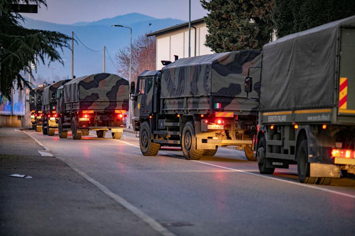 Военный транспорт в Бергамо, Италия
