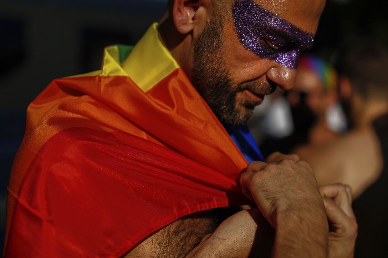 Участник ЛГБТ парада в Мадриде, Испания