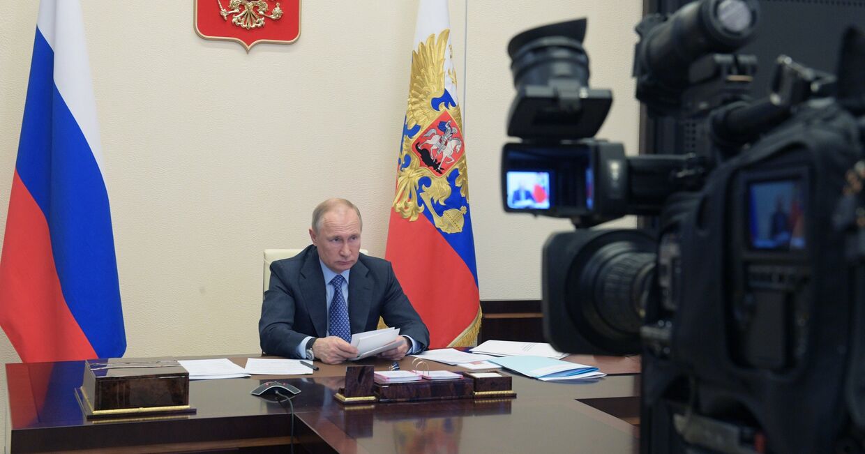 Президент РФ В. Путин принял участие во встрече глав ЕАЭС в формате видеоконференции