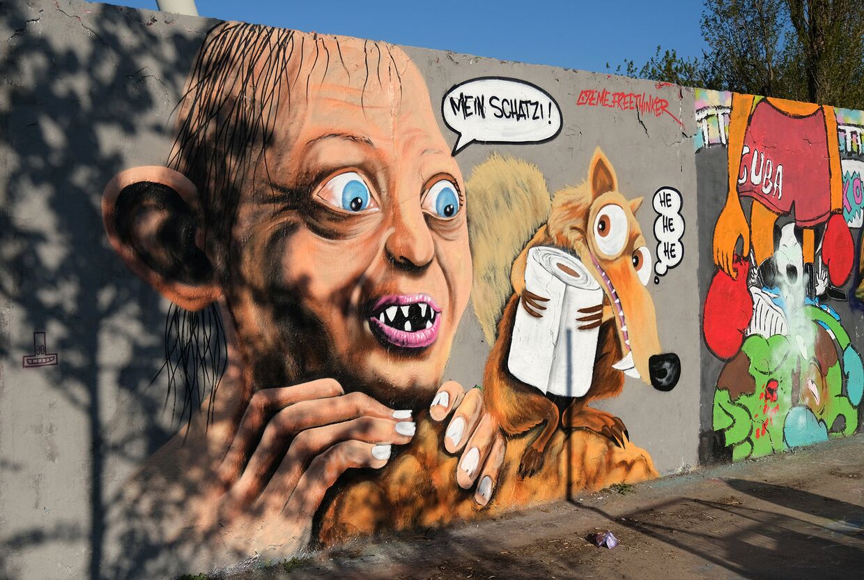 Граффити, изображающее персонажа из романа «Властелин колец» в Берлине