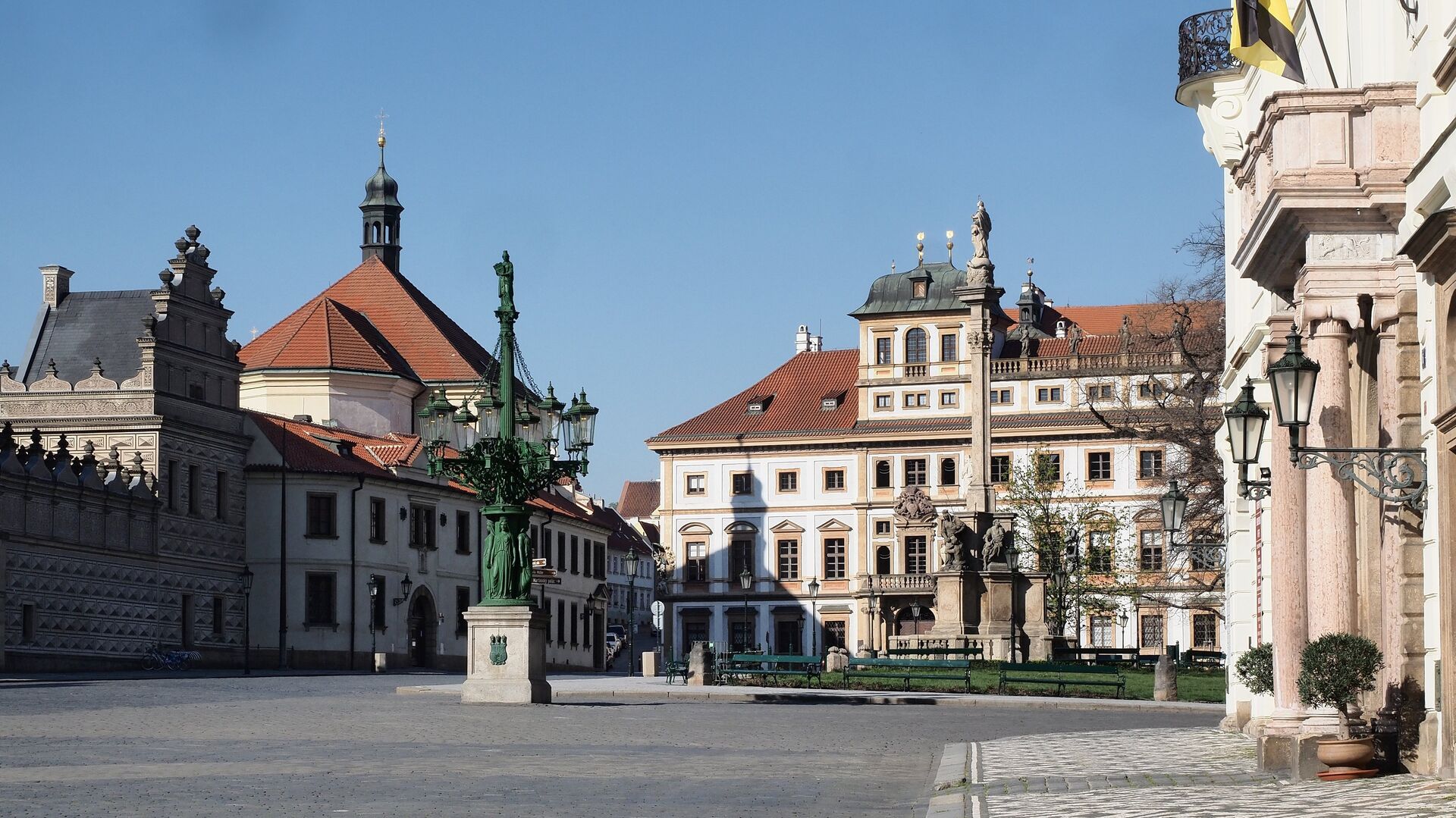 Градчанская площадь в Праге - ИноСМИ, 1920, 10.04.2022