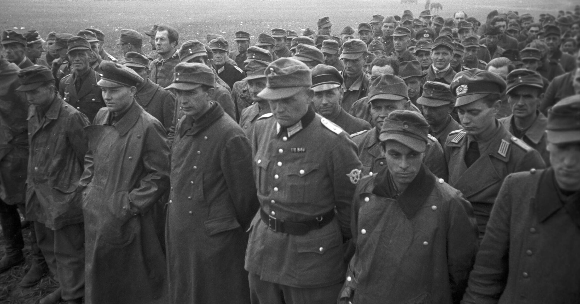 Пленные немецкие солдаты и офицеры. - ИноСМИ, 1920, 18.04.2021