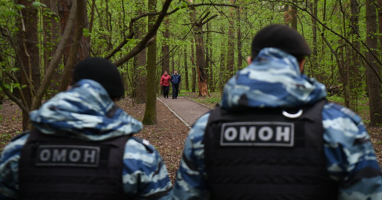 Патрулирование Москвы сотрудниками полиции