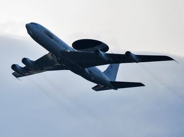 Самолёт Boeing E-3A Sentry