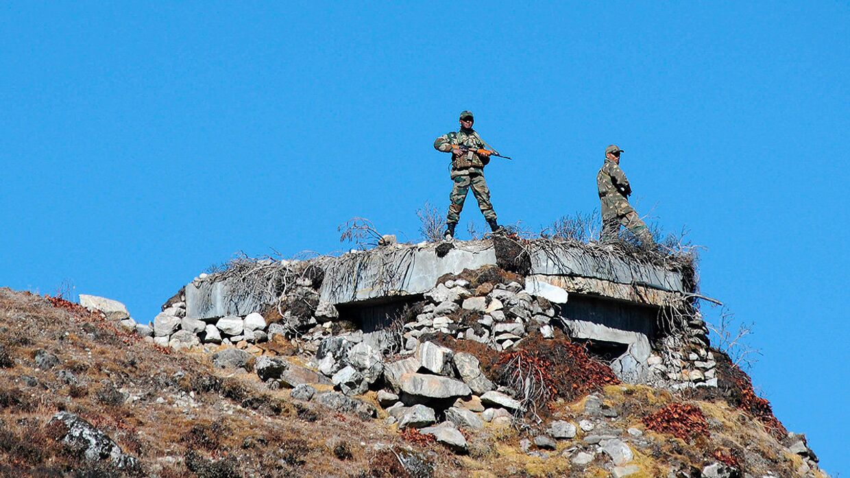 Военнослужащие индийской армии на индийско-китайской границе