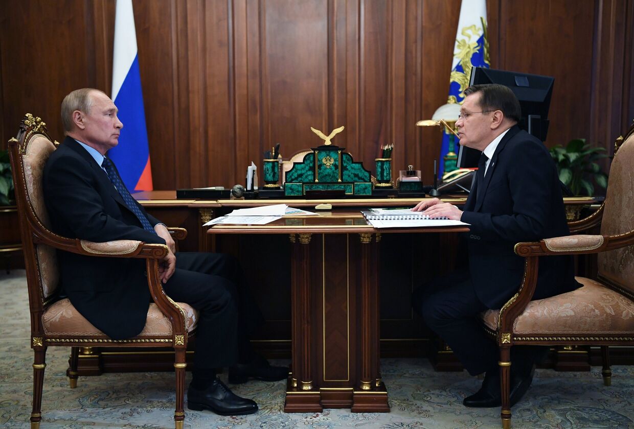 Президент РФ В. Путин провел встречу с главой Росатома А. Лихачевым