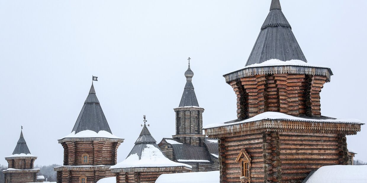 Свято-Троицкий Трифонов Печенгский мужской монастырь в Мурманской области
