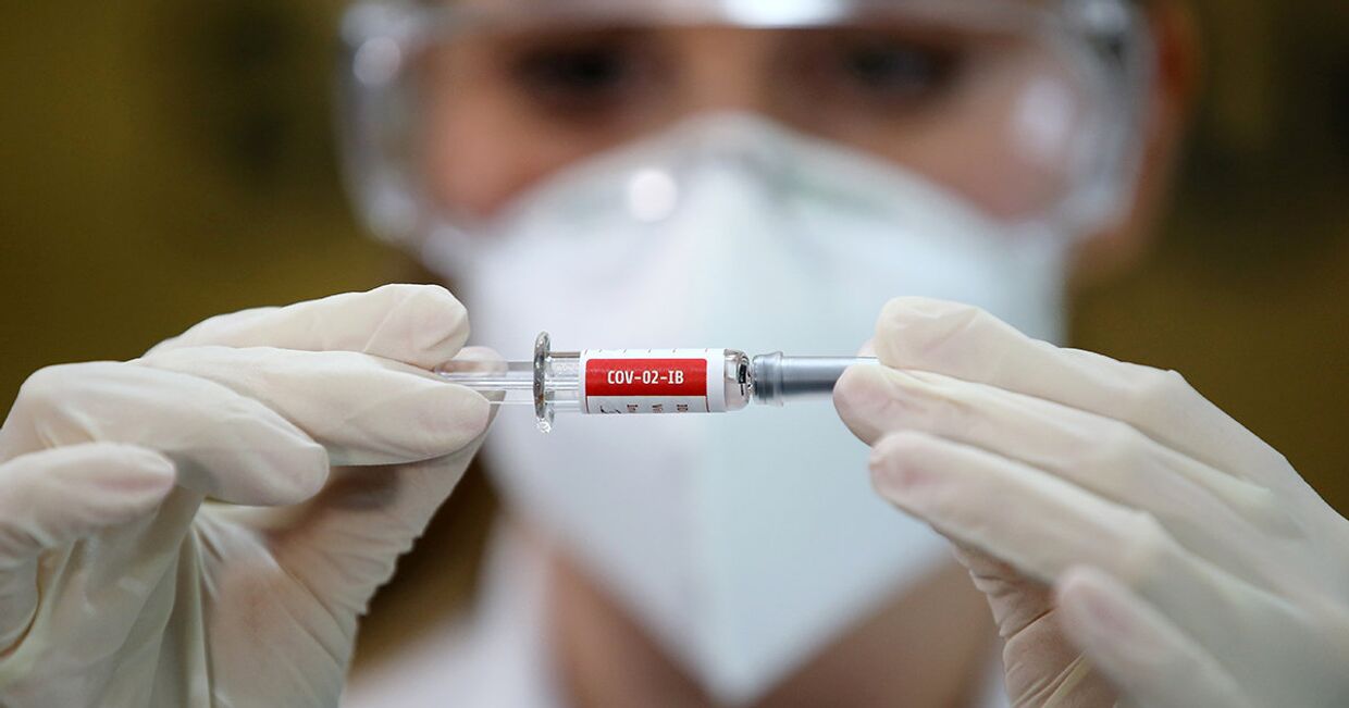 Образец потенциальной вакцины от коронавируса, разрабатываемый китайской компанией Sinovac