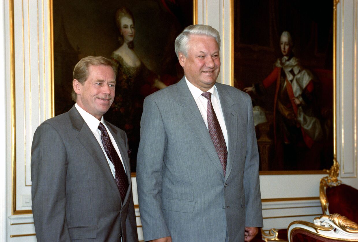 Президент РФ Борис Николаевич Ельцин и президент Чехии Вацлав Гавел