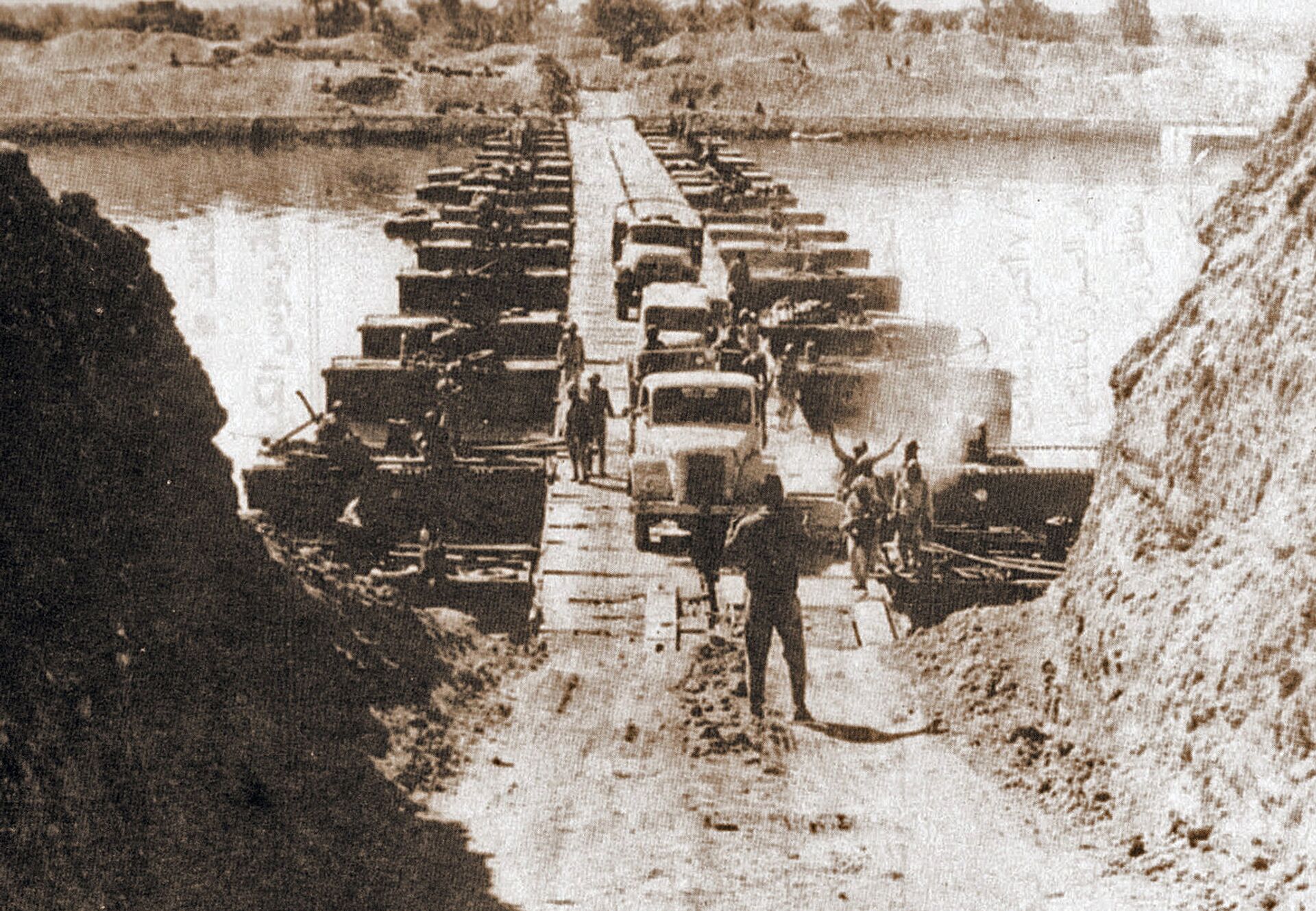 Египетские войска пересекают Суэцкий канал в 1973 году - ИноСМИ, 1920, 02.06.2026