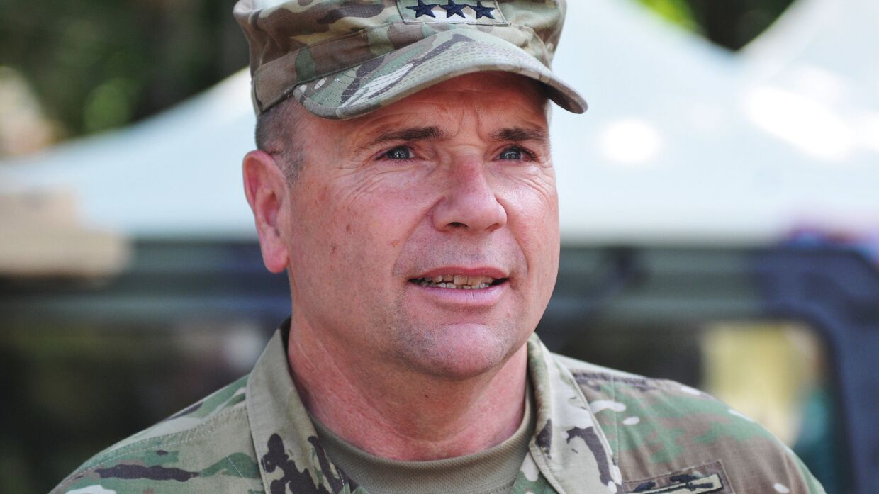 Бывший командующий сухопутными войсками Вооруженных сил США в Европе генерал-лейтенант Фредерик Бен Ходжес