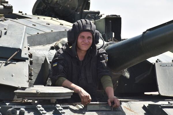 Танковые учения ВСУ на юге Украины 