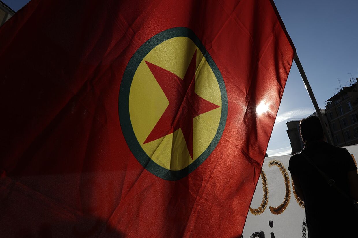 Флаг Рабочей партии Курдистана
