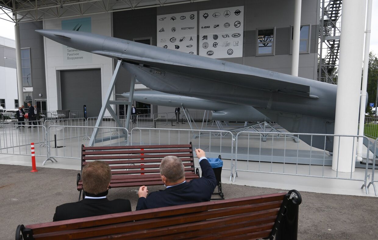 Стратегическая крылатая ракета Метеорит на форуме Армия-2020