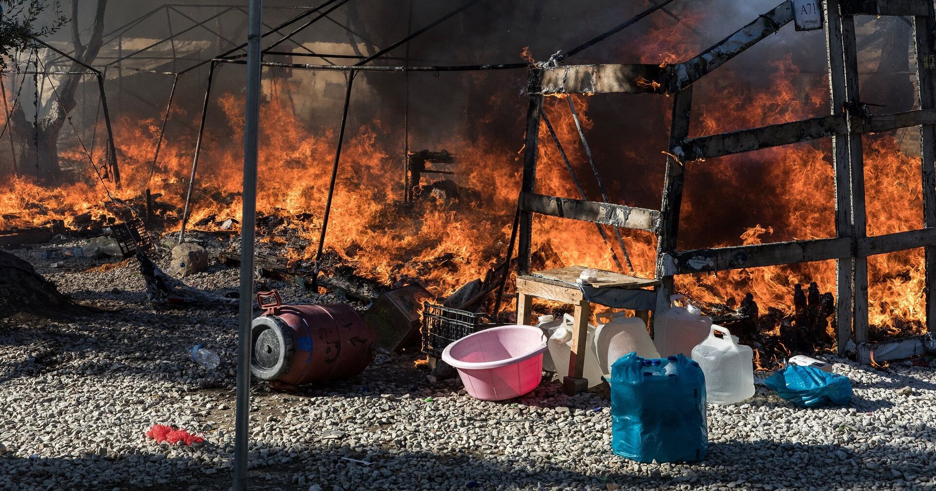 Последствия пожара в лагере мигрантов в Греции - ИноСМИ, 1920, 28.09.2020
