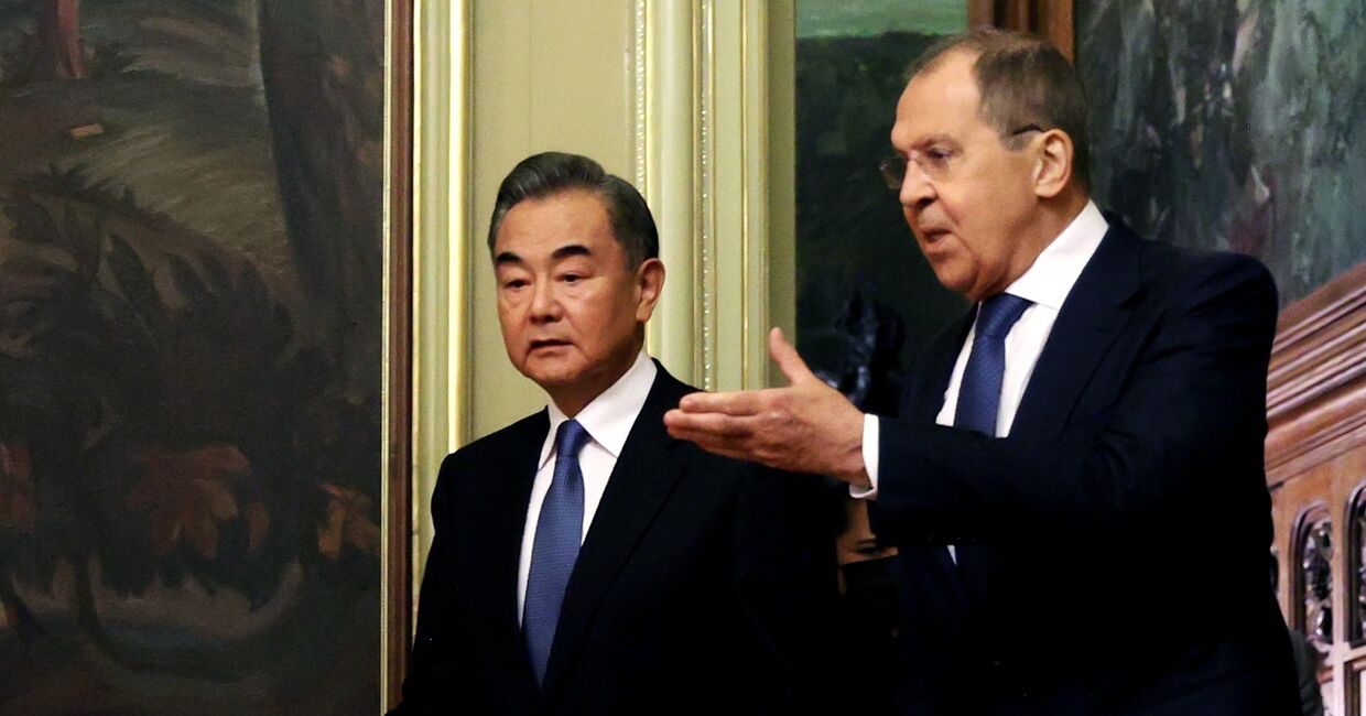 Переговоры глав МИД РФ и КНР С. Лаврова и Ван И