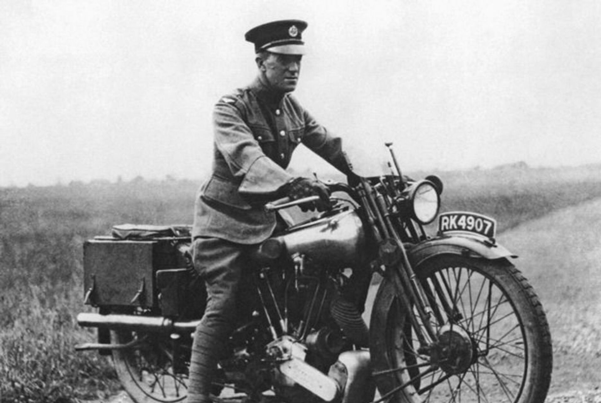 Лоуренс Аравийский на мотоцикле - ИноСМИ, 1920, 23.10.2020
