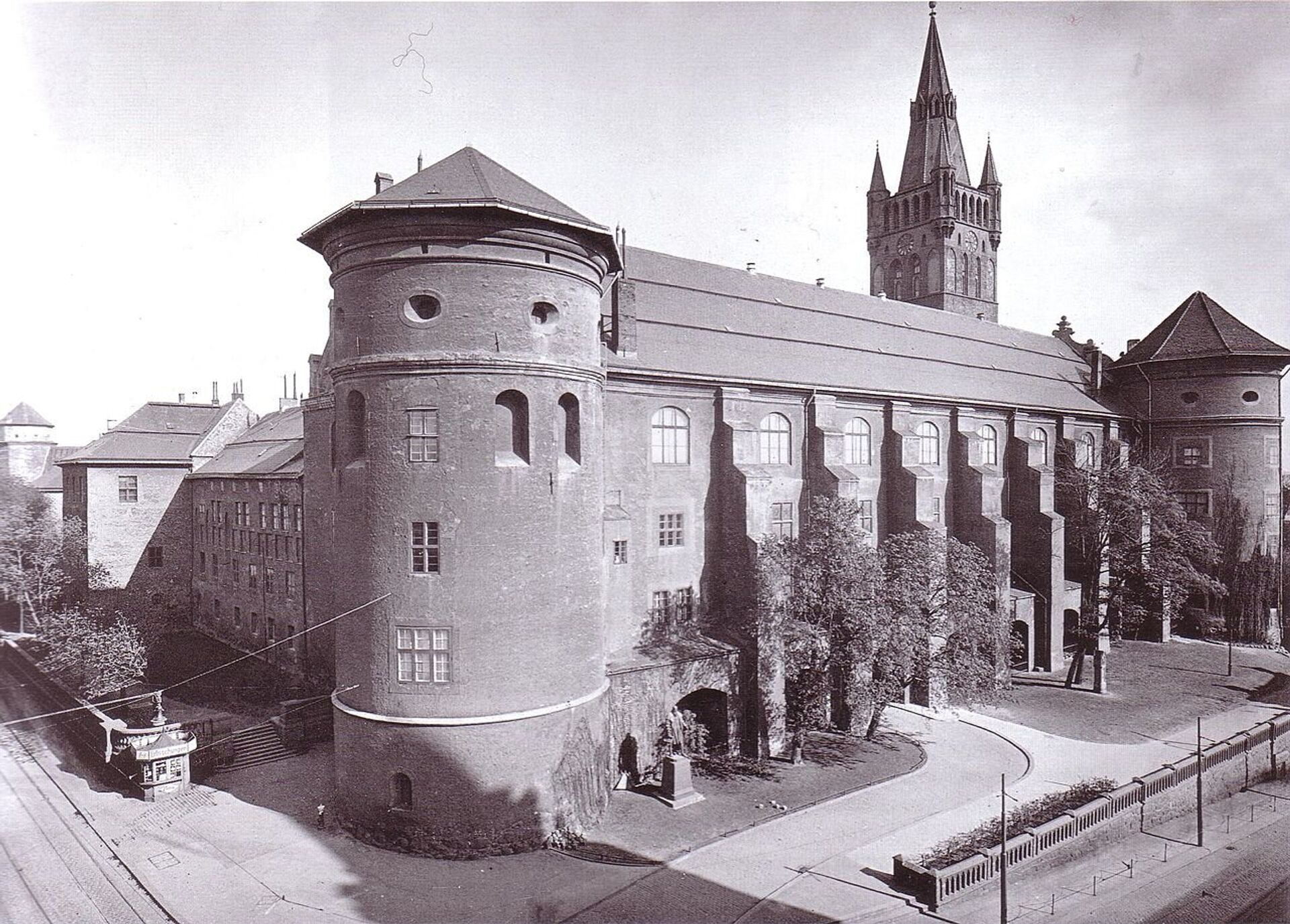 Кёнигсбергский замок. На месте его юго-восточной части в 1970 году началось строительство Дома советов - ИноСМИ, 1920, 13.11.2020