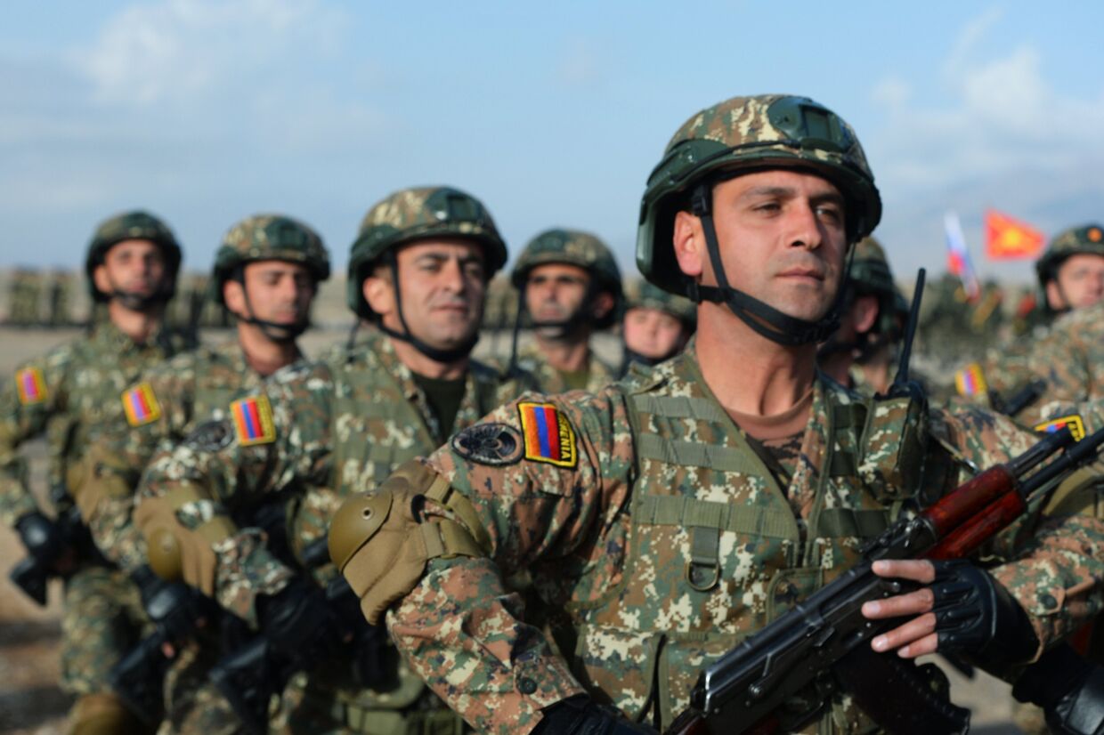 Военнослужащие армии Армении