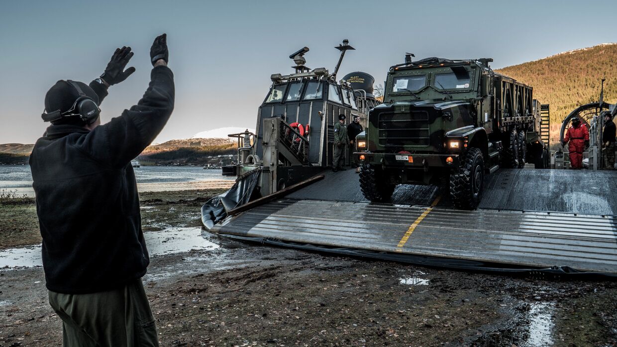 Американская военная техника на учениях НАТО в Северной Норвегии