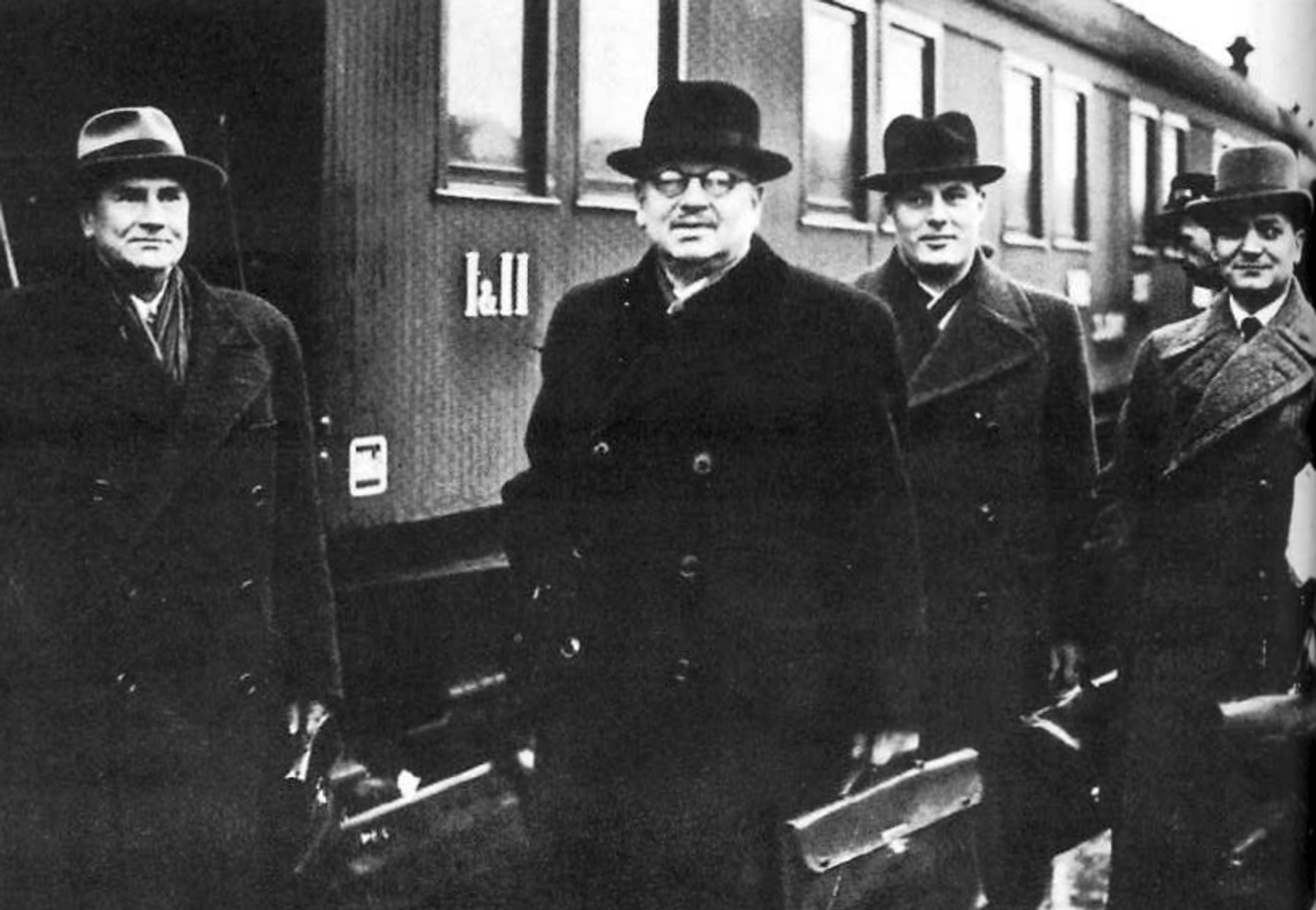 Президент Финляндии Юхо Кусти Паасикиви прибыл на переговоры в Москву - ИноСМИ, 1920, 06.12.2020