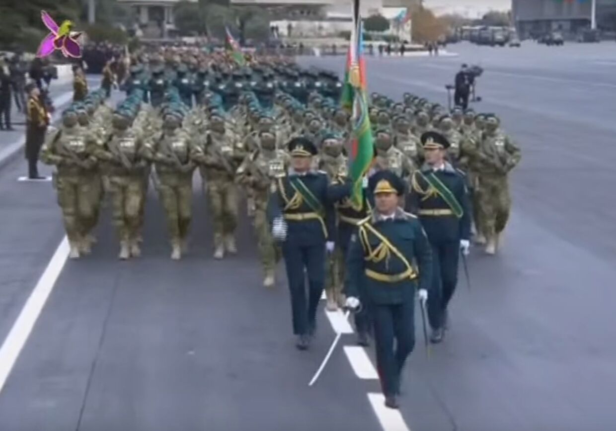 В Баку прошел парад победы