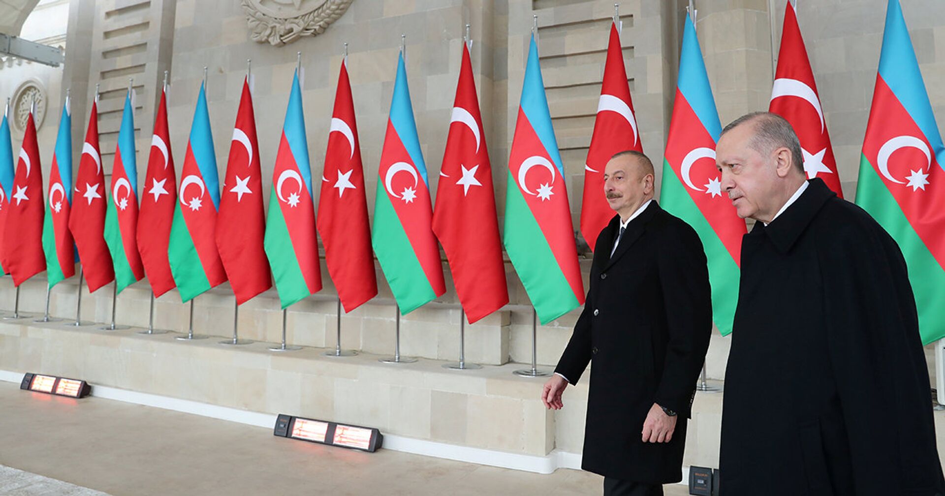 Президент Турции Тайип Эрдоган и президент Азербайджана Ильхам Алиев в Баку, Азербайджан - ИноСМИ, 1920, 11.12.2020