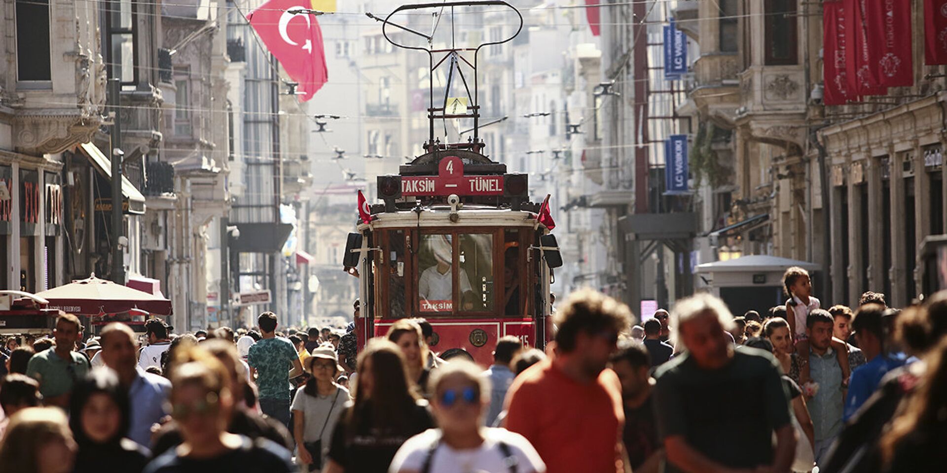 Улица Истикляль, Стамбул - ИноСМИ, 1920, 26.05.2024