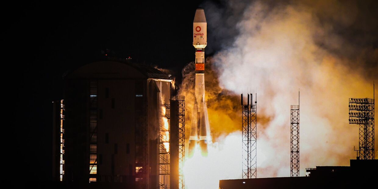 Пуск ракеты-носителя Союз-2.1б с космодрома Восточный
