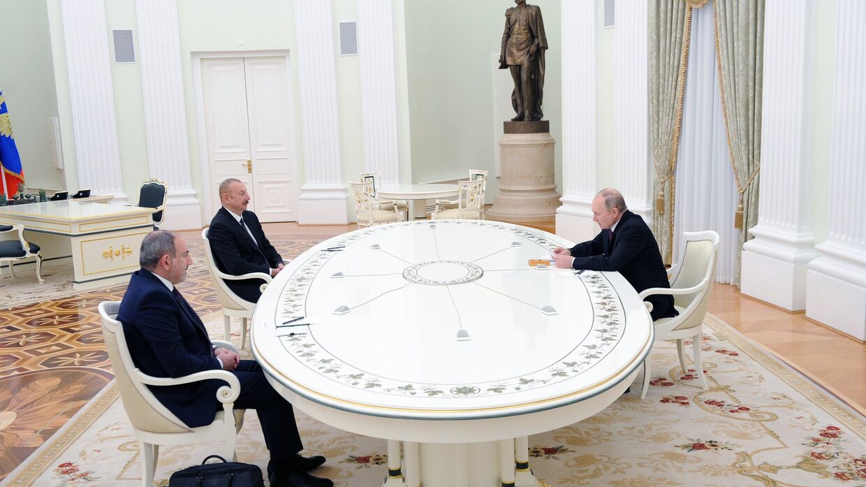 Трёхсторонняя встреча президентов России, Азербайджана и Армении