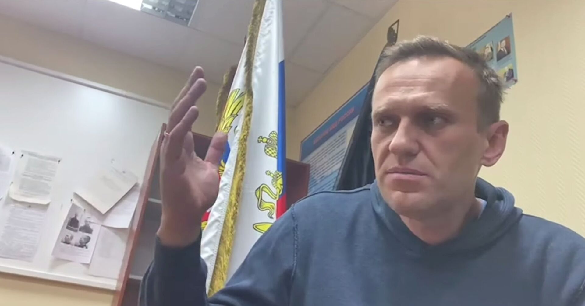 Алексей Навальный в полицейском участке в подмосковных Химках - ИноСМИ, 1920, 18.01.2021