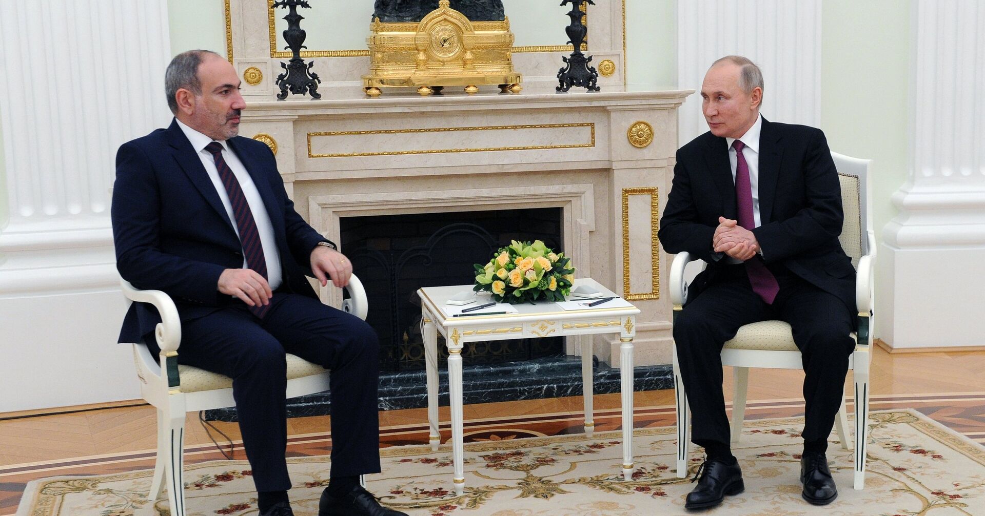 Президент РФ В. Путин провел встречу с премьер-министром Армении Н. Пашиняном - ИноСМИ, 1920, 19.03.2021