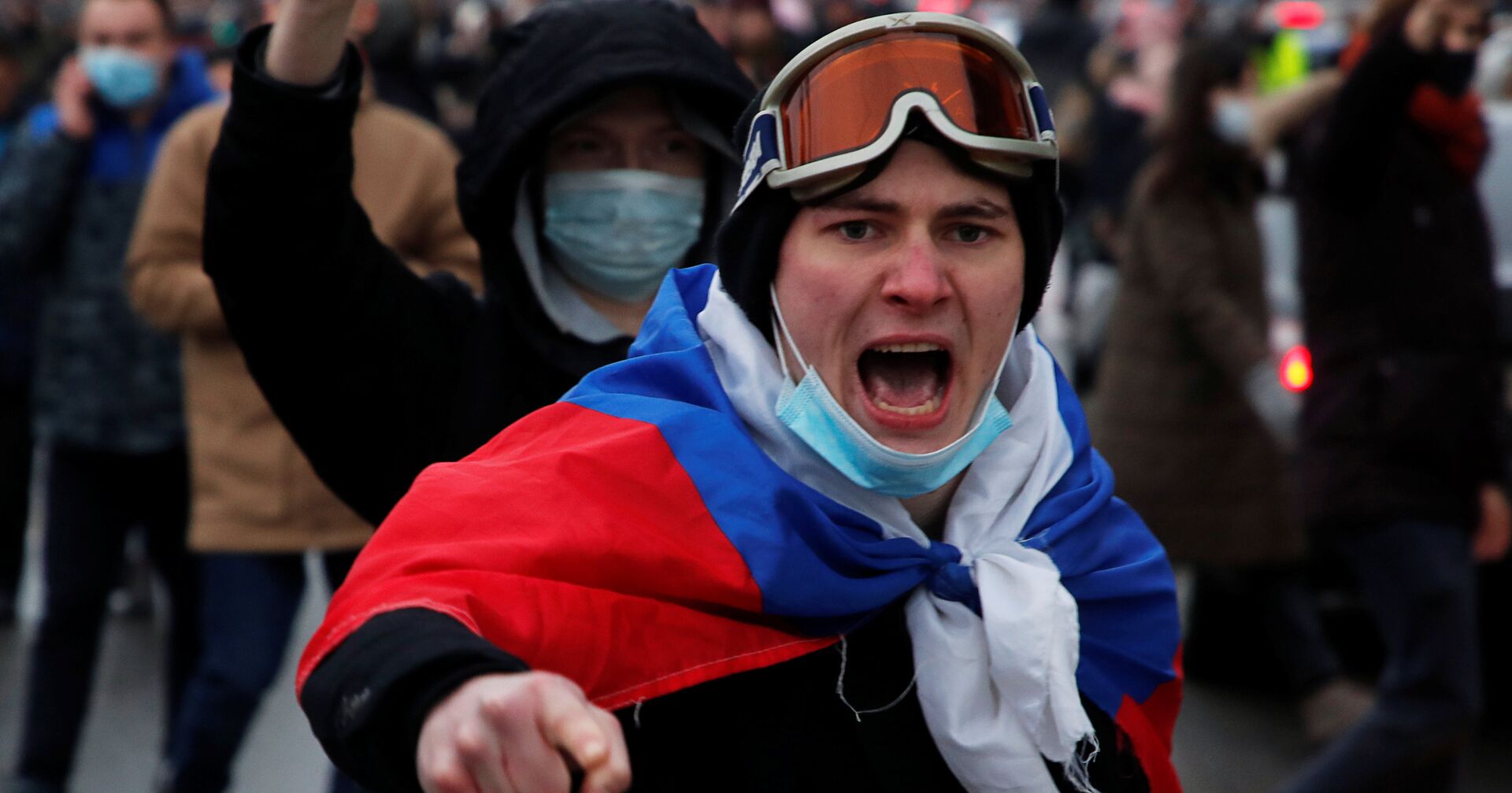 Сторонник Алексея Навального во время акции протеста в Санкт-Петербурге, Россия - ИноСМИ, 1920, 27.01.2021