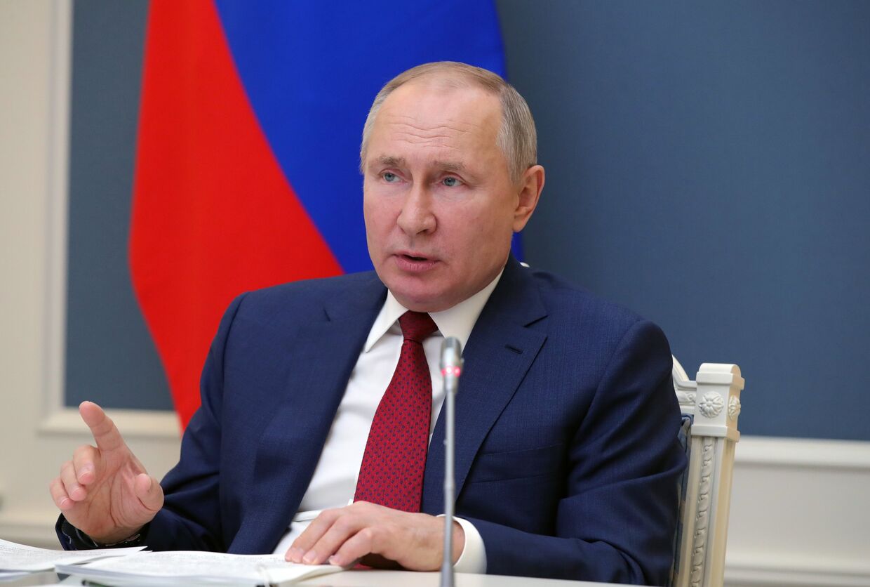 Президент РФ В. Путин выступил на сессии онлайн-форума Давосская повестка дня 2021
