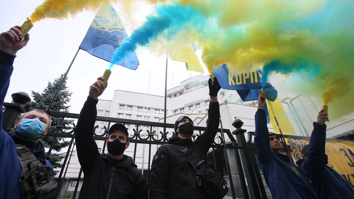 Акция у Конституционного суда в Киеве